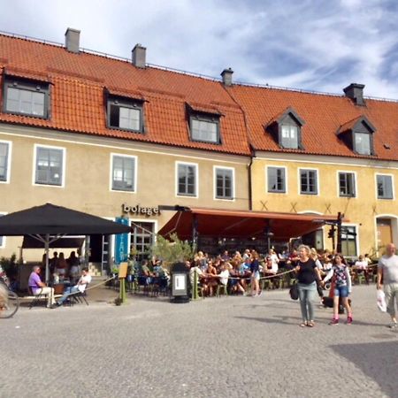 Stora Torget - Visby Lagenhetshotell Bagian luar foto