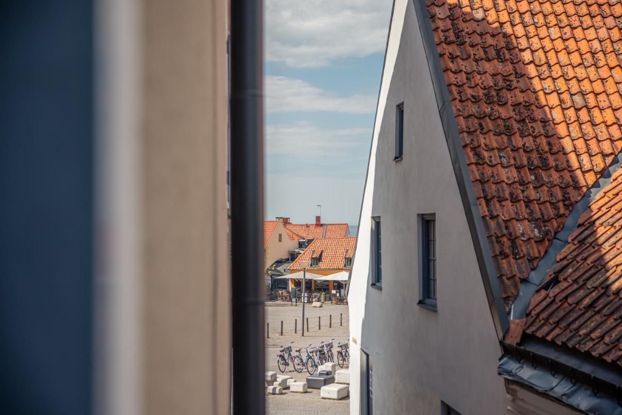 Stora Torget - Visby Lagenhetshotell Bagian luar foto